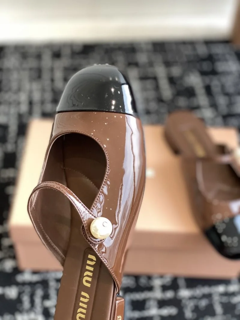 Miu Miu Sandals EasyMatch 11655