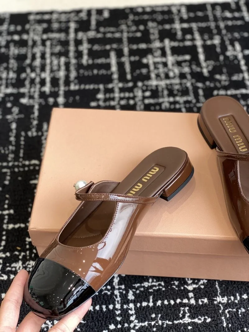 Miu Miu Sandals EasyMatch 11655