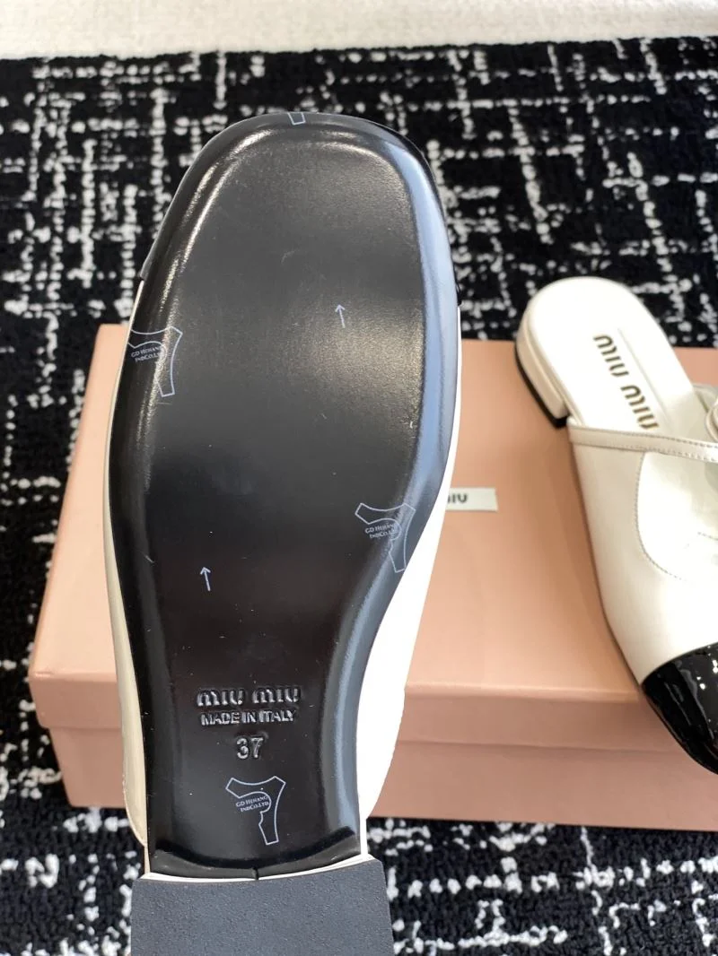 Miu Miu Sandals Comfortable 11680