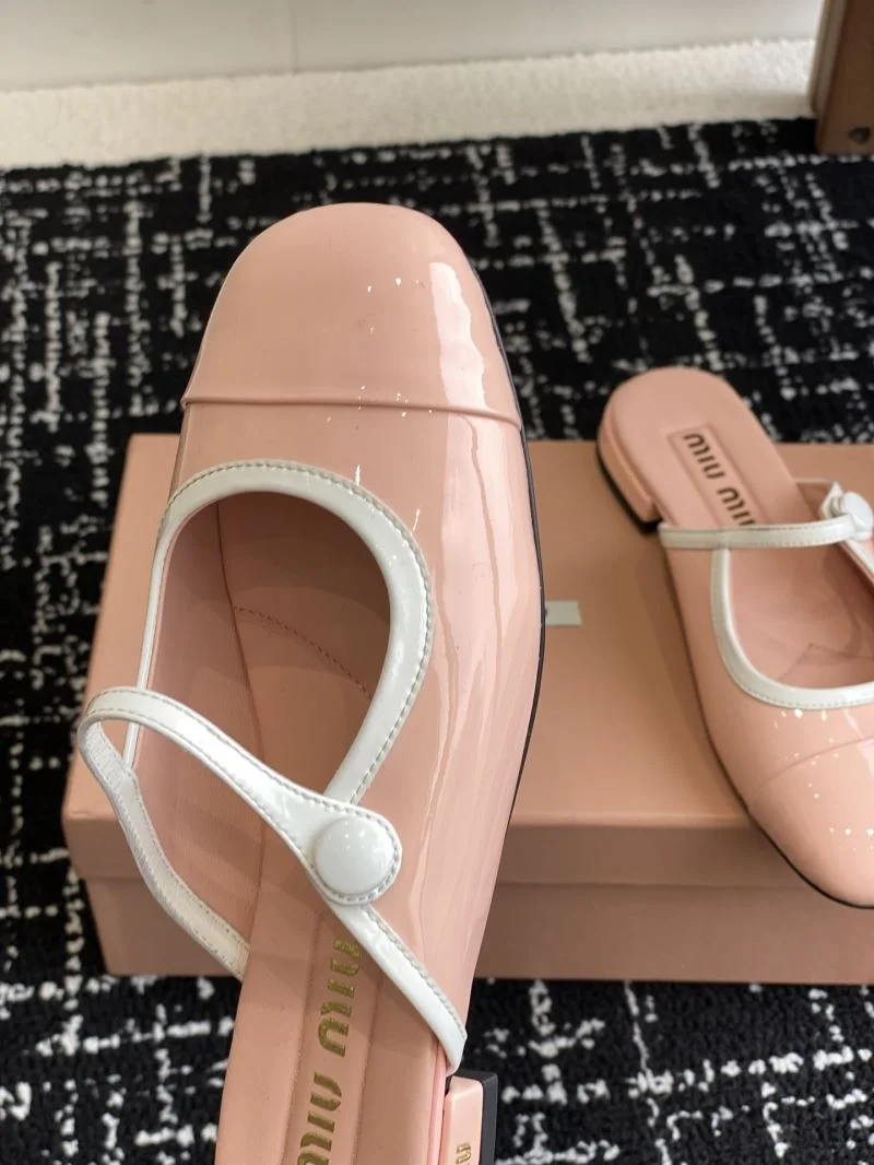 Miu Miu Sandals WrinkleFree 11732