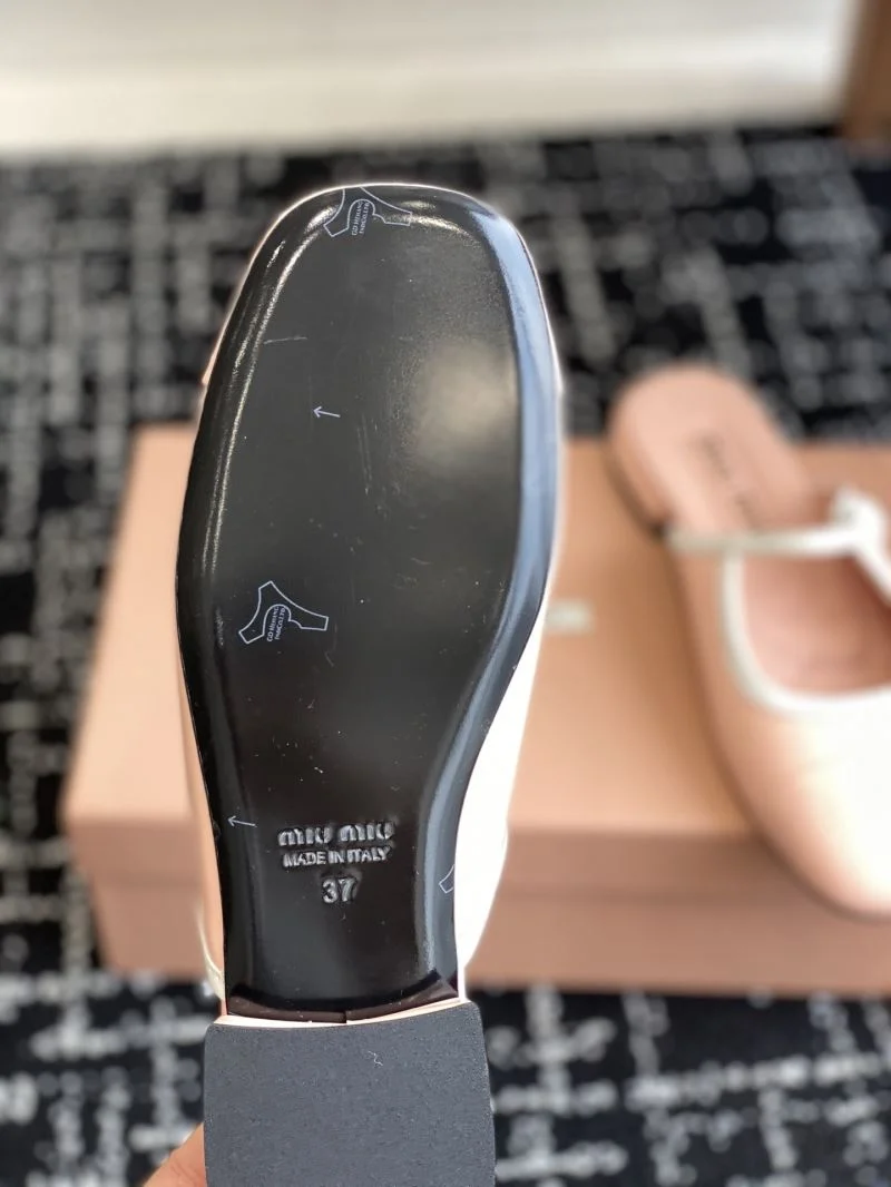 Miu Miu Sandals WrinkleFree 11732