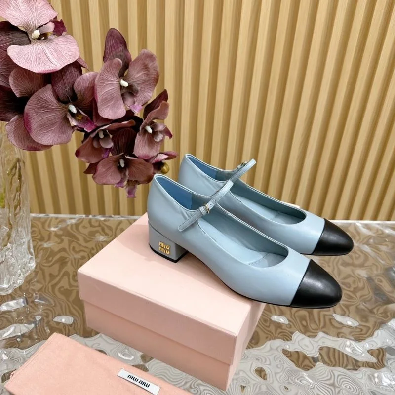 Miu Miu Sandals Sleek 11654
