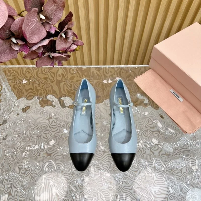 Miu Miu Sandals Sleek 11654