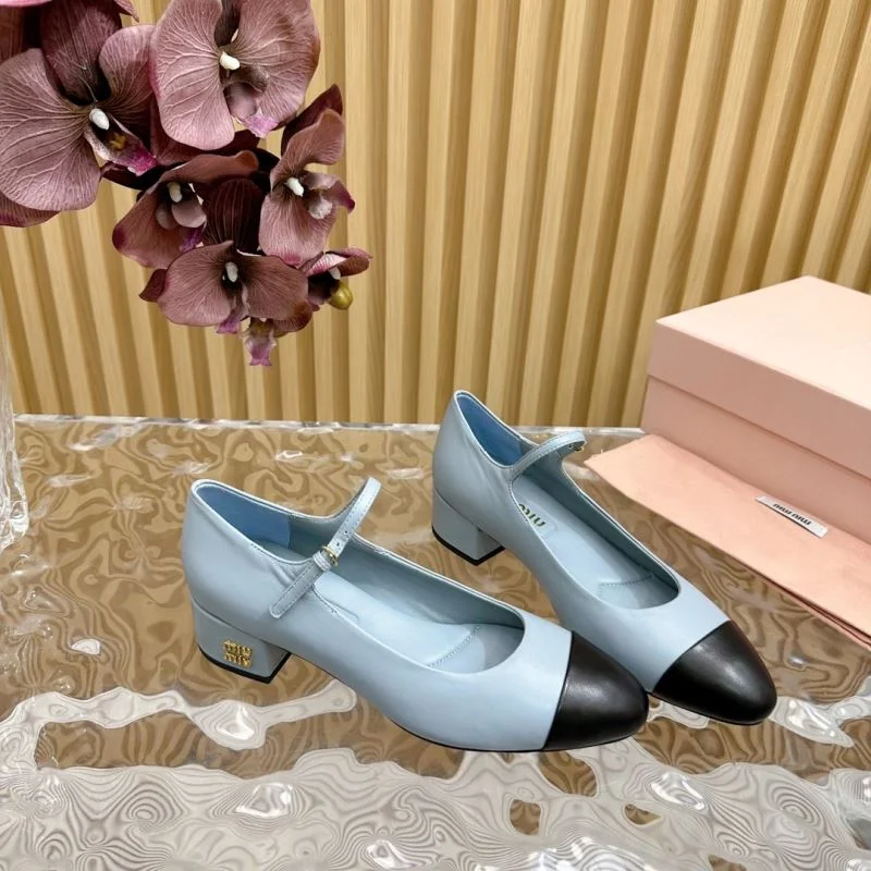 Miu Miu Sandals Sleek 11654