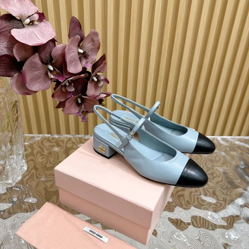 Miu Miu Sandals Flexible 11649