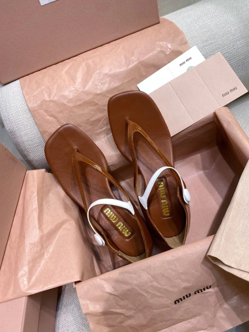Miu Miu Sandals Stylish 11643