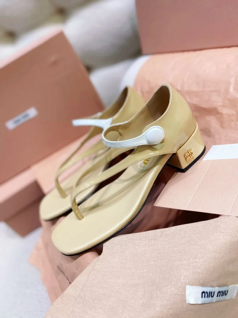 Vibrant Miu Miu Sandals 11636
