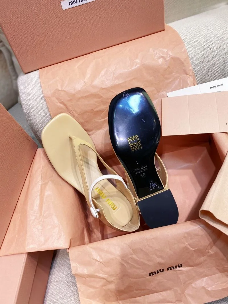 Vibrant Miu Miu Sandals 11636