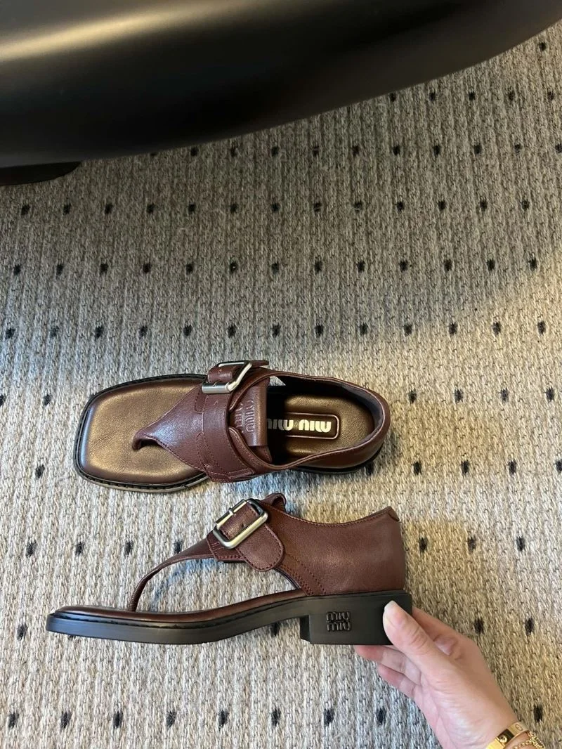 Miu Miu Sandals Refined 11631