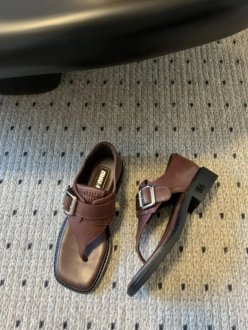 Miu Miu Sandals Refined 11631