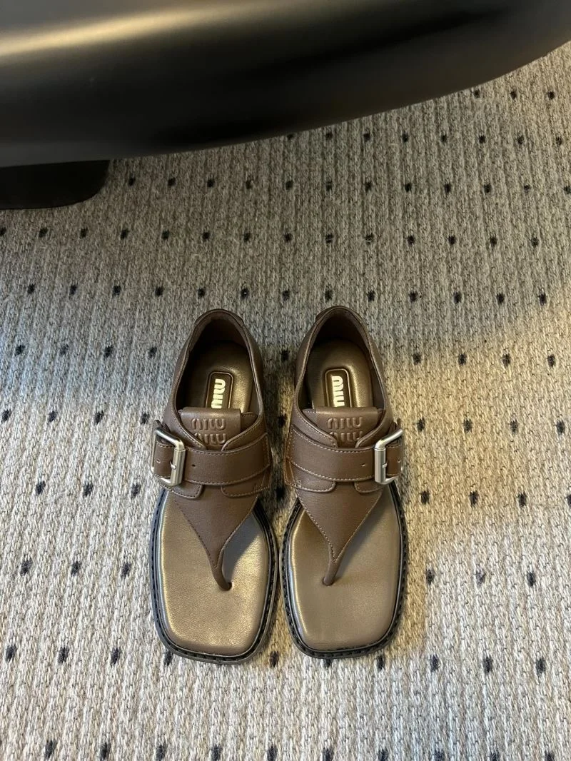 Comfortable Miu Miu Sandals 11627