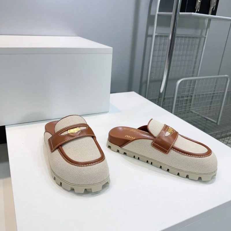 Miu Miu Sandals Vibrant 11608
