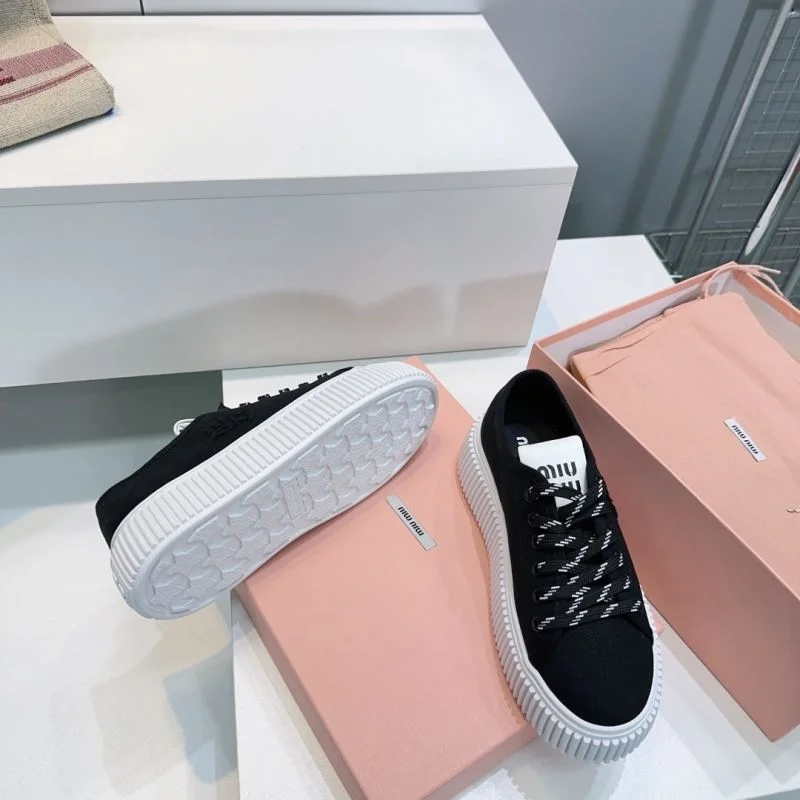 Miu Miu Sandals Comfortable 11682
