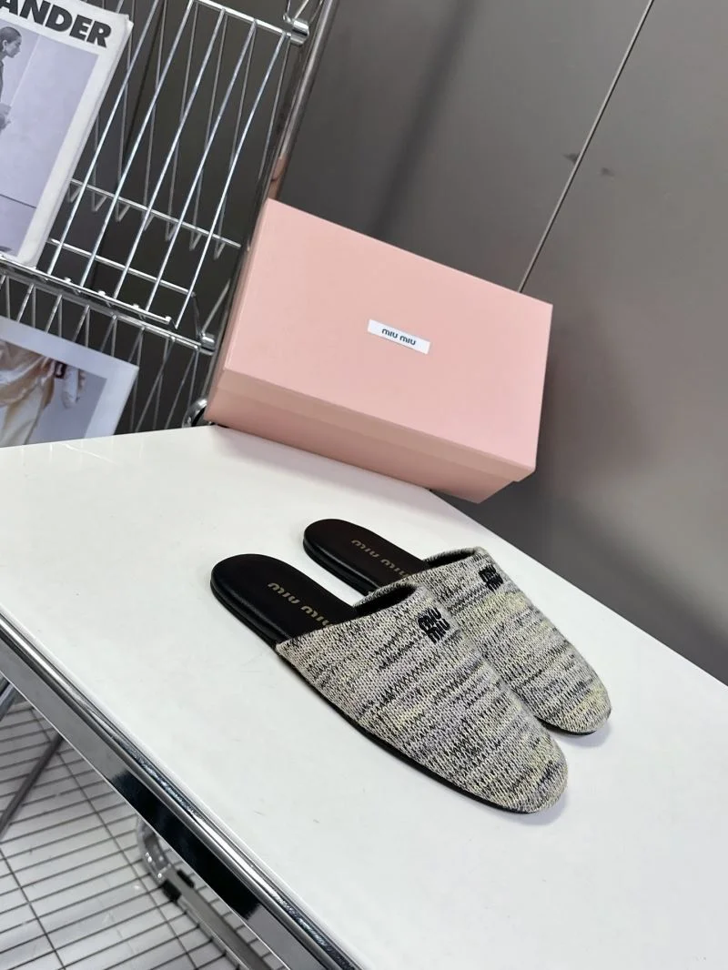 Miu Miu Sandals GoodFit 9640