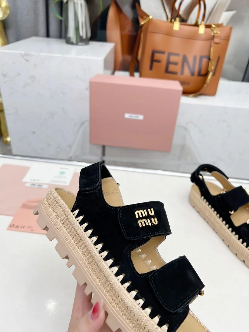 Comfortable Miu Miu Sandals 9631