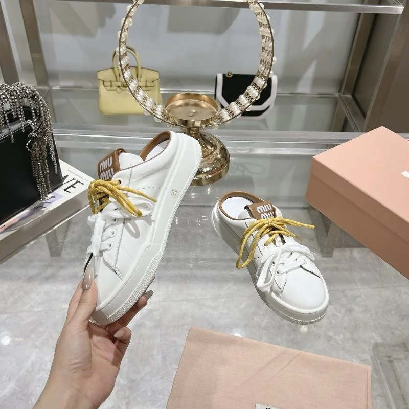 Stylish Miu Miu Sandals 9590