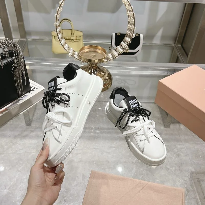 Miu Miu Sandals DailyWear 9682
