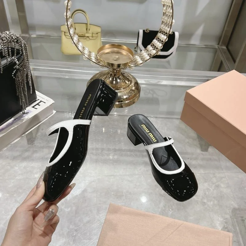 Miu Miu Sandals FreshLook 9598