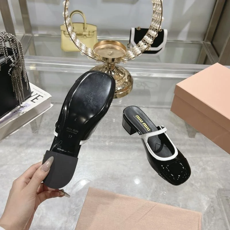 Miu Miu Sandals FreshLook 9598