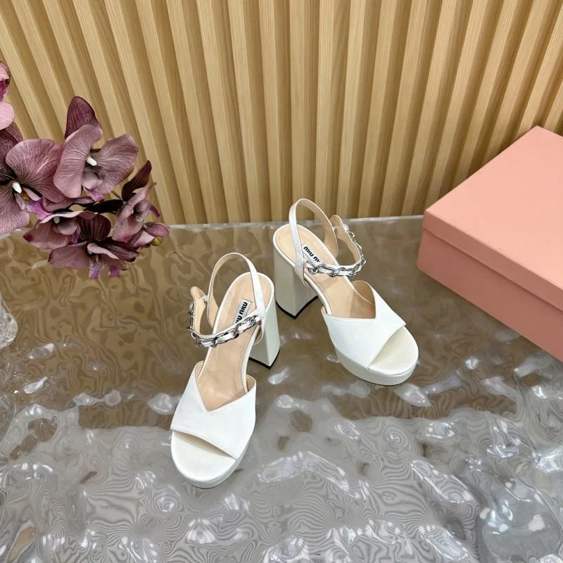 AllSeason Miu Miu Sandals 9585