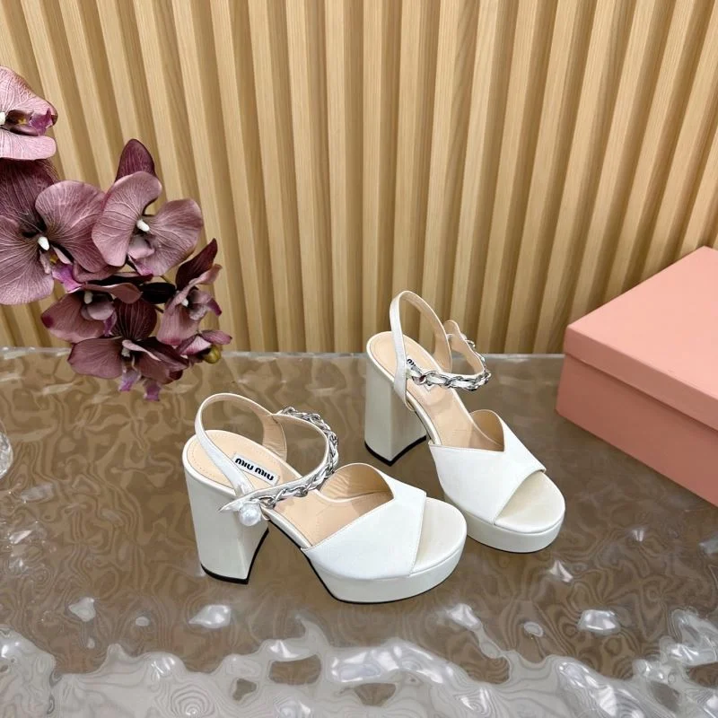 AllSeason Miu Miu Sandals 9585