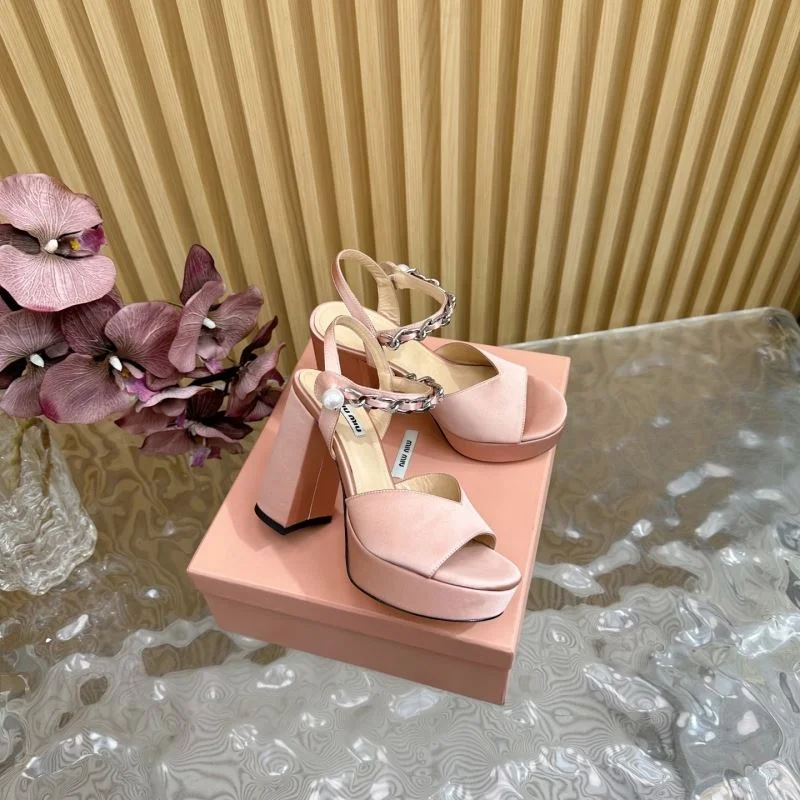 Miu Miu Sandals Refined 9568