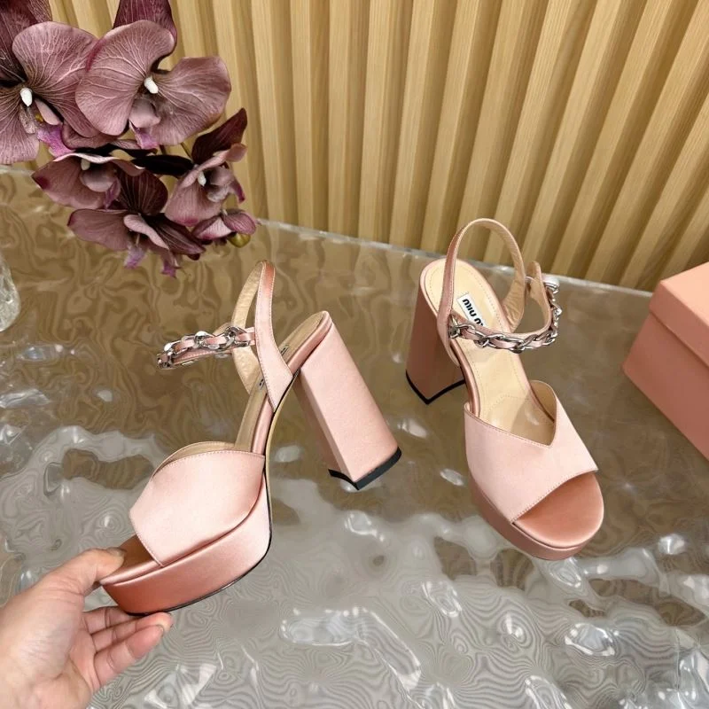 Miu Miu Sandals Refined 9568
