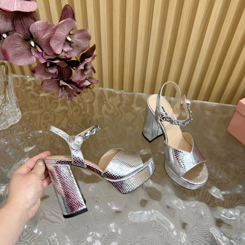 Miu Miu Sandals Casual 9572