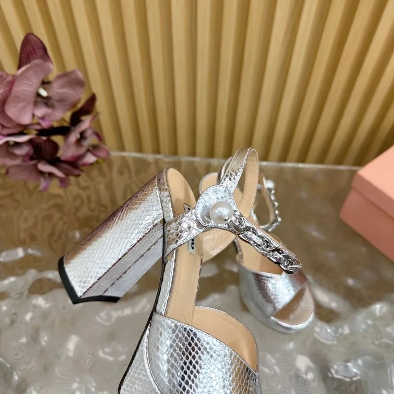 Miu Miu Sandals Casual 9572