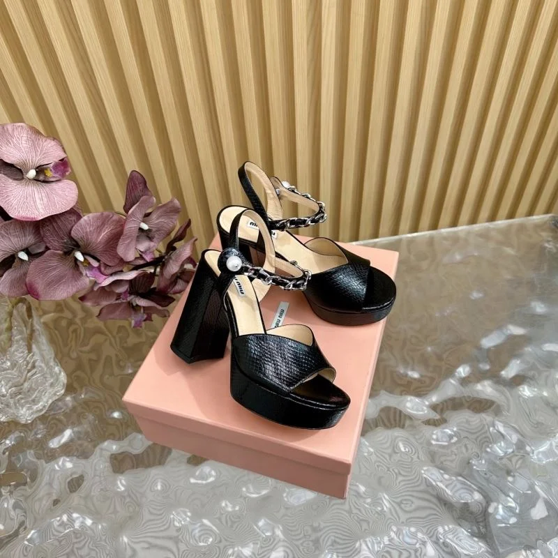 Miu Miu Sandals Effortless 9556