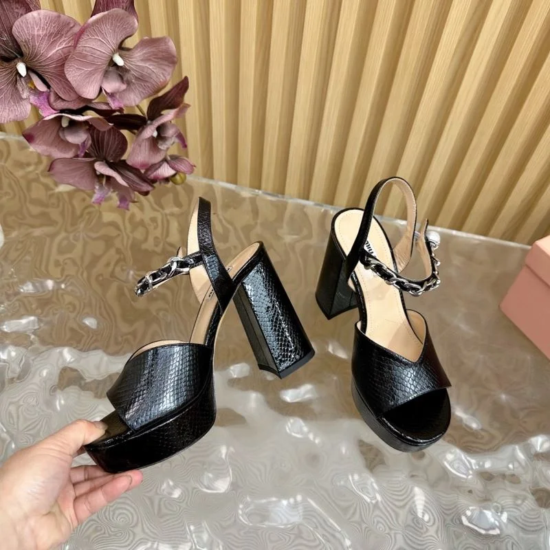Miu Miu Sandals Effortless 9556