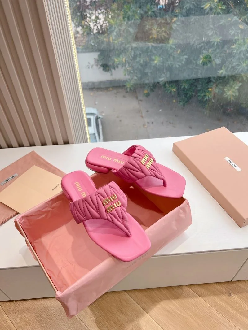 Miu Miu Sandals MultiPurpose 9578