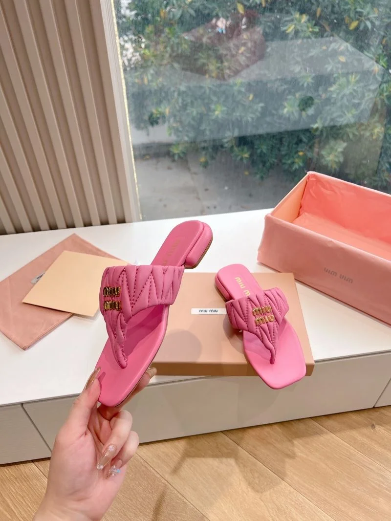 Miu Miu Sandals MultiPurpose 9578