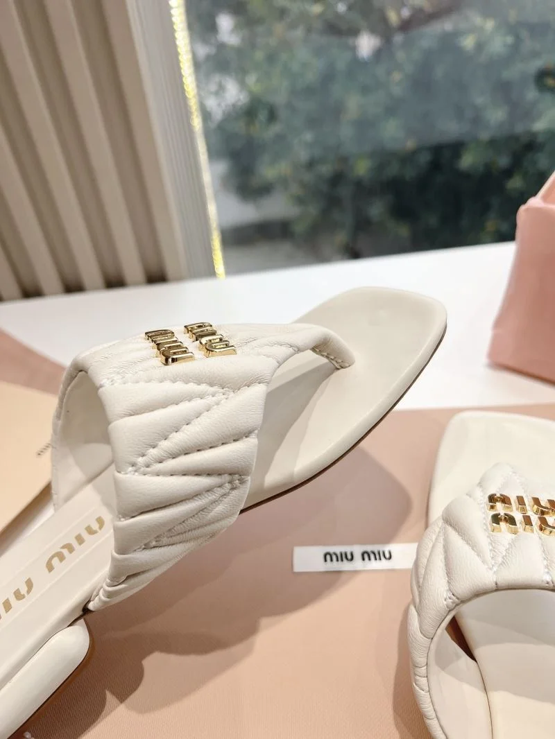 MoistureWicking Miu Miu Sandals 9579