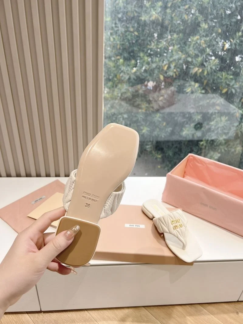 MoistureWicking Miu Miu Sandals 9579