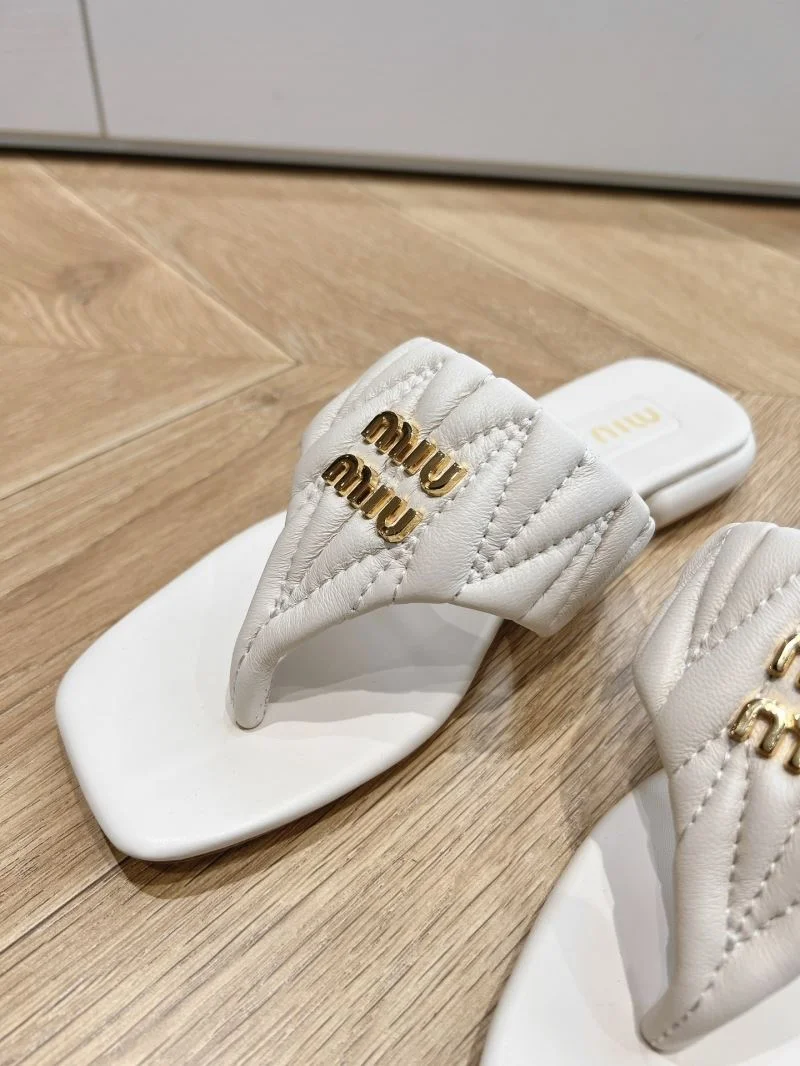 MoistureWicking Miu Miu Sandals 9579