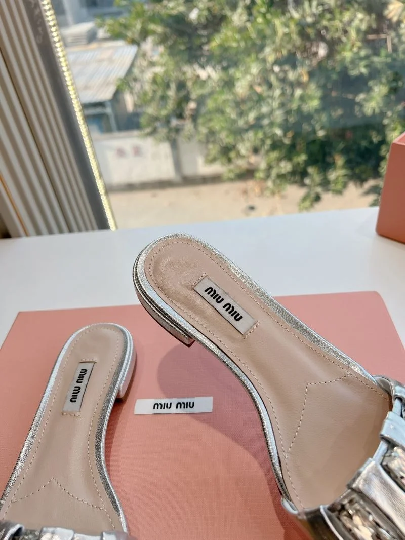 Compact Miu Miu Sandals 9559