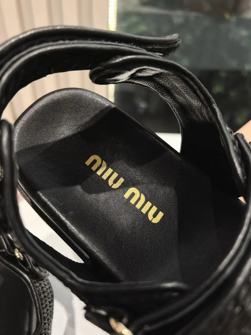 Miu Miu Sandals UrbanStyle 9547