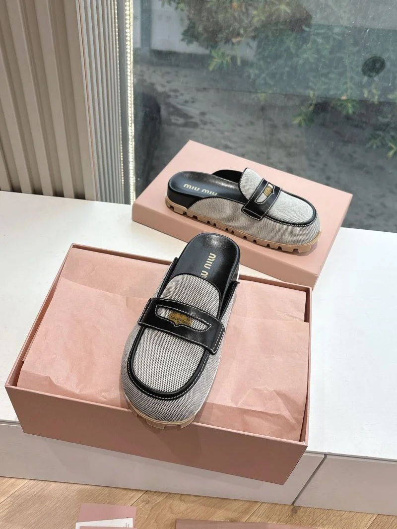 Attractive Miu Miu Sandals 9546