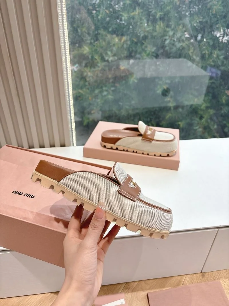 Miu Miu Sandals EyeCatching 9545