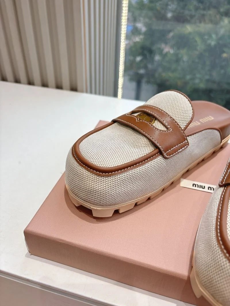 Miu Miu Sandals EyeCatching 9545