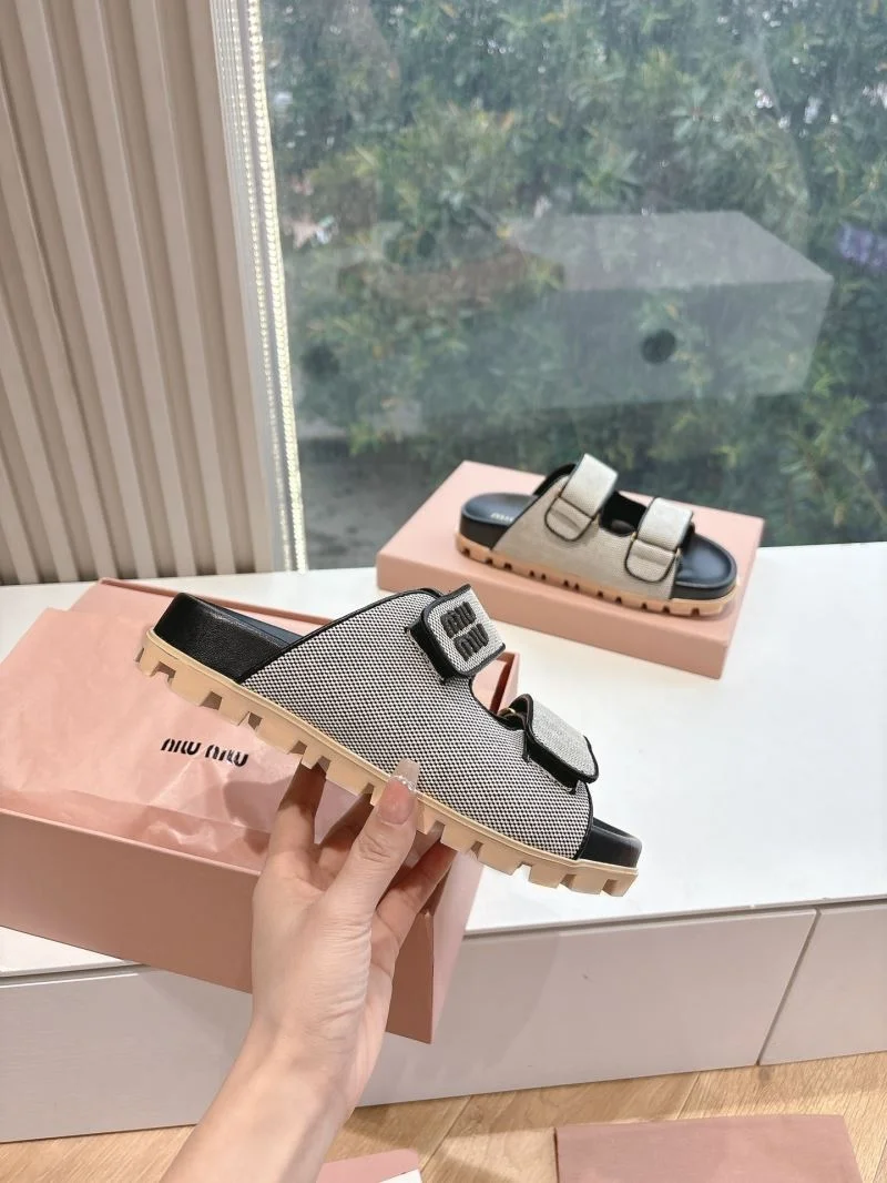 Compact Miu Miu Sandals 9603