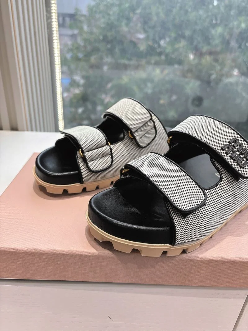 Compact Miu Miu Sandals 9603