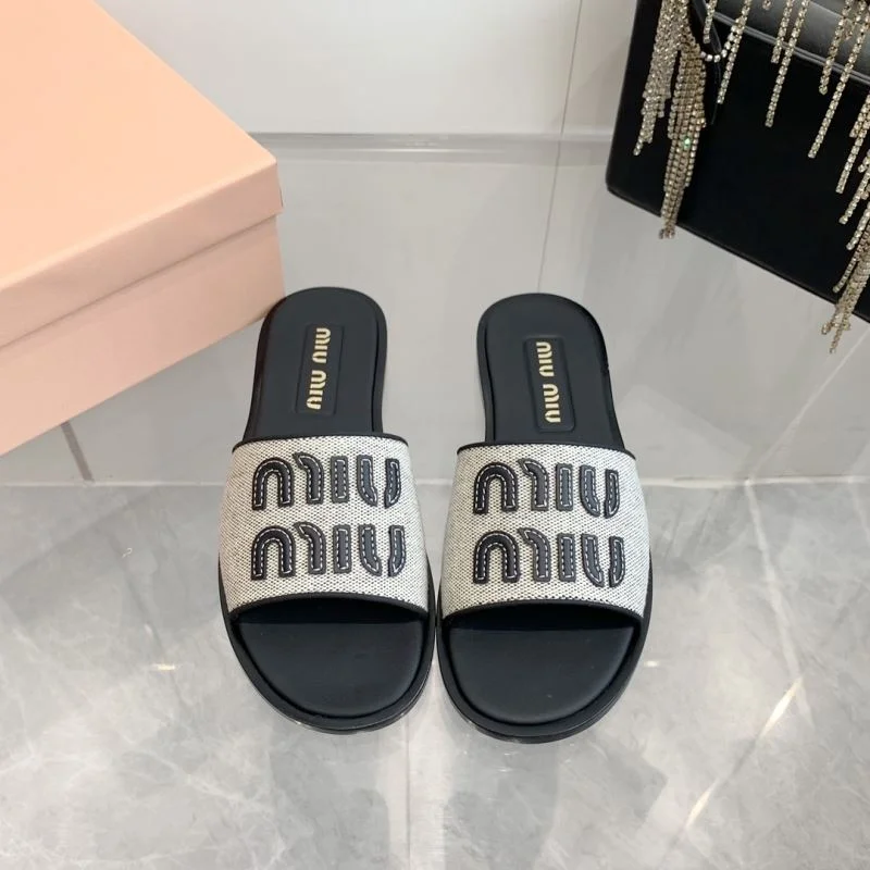 UrbanStyle Miu Miu Sandals 9526
