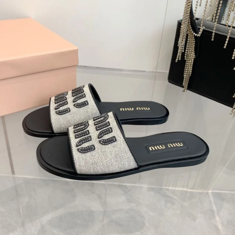 UrbanStyle Miu Miu Sandals 9526