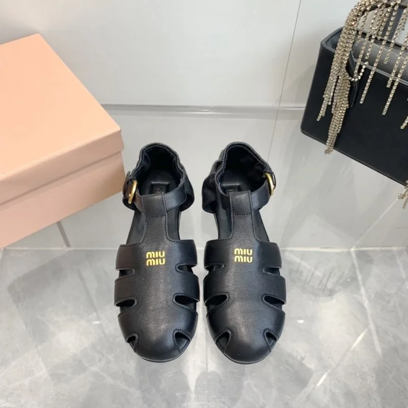 Miu Miu Sandals Comfortable 9532