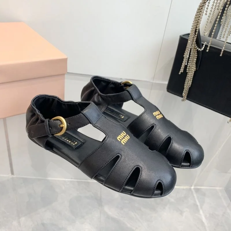 Miu Miu Sandals Comfortable 9532