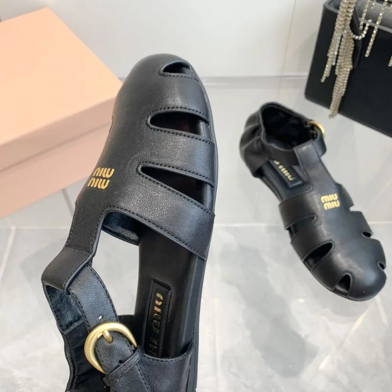 Miu Miu Sandals Comfortable 9532