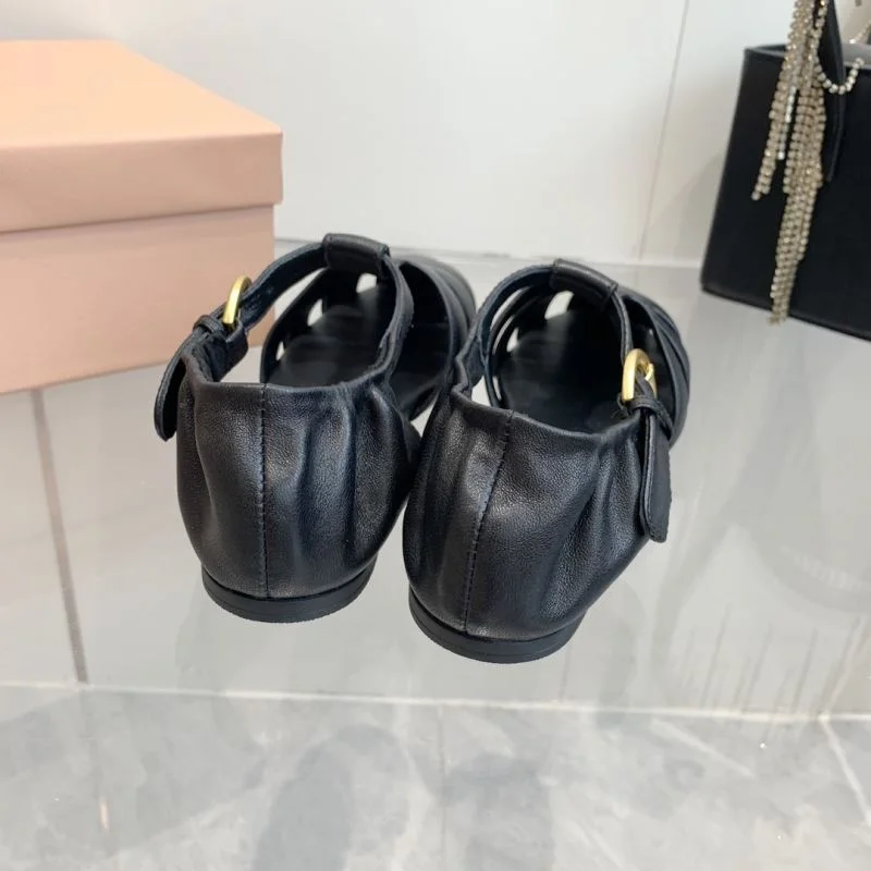 Miu Miu Sandals Comfortable 9532