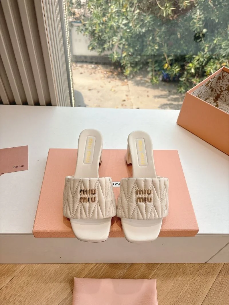 Miu Miu Sandals RelaxedFit 9533